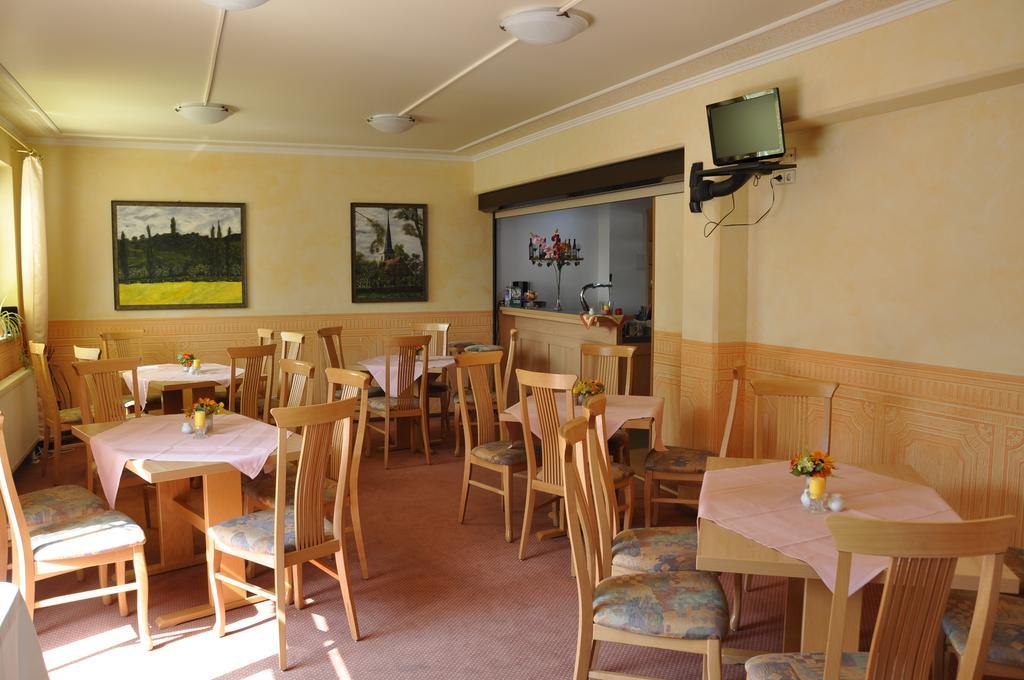Hotel Elxleben Bagian luar foto